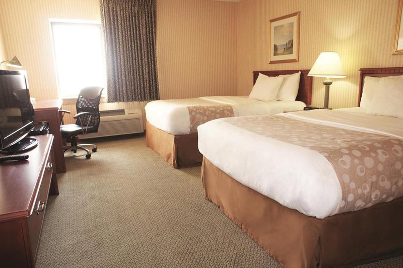 La Quinta Inn By Wyndham Detroit Σάουθγκεϊτ Εξωτερικό φωτογραφία